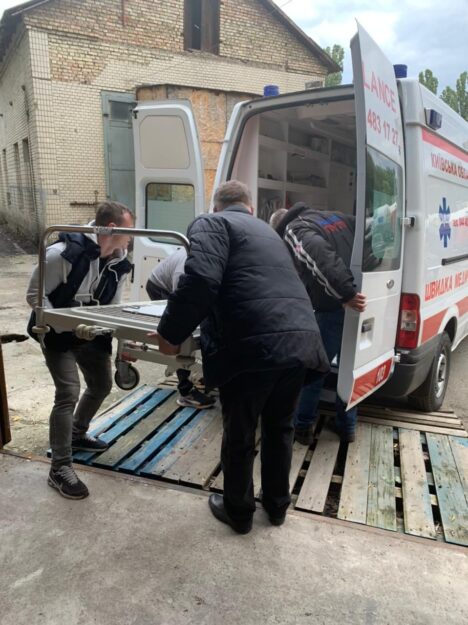 Beds for hospitals in Kyiv and Kyiv region